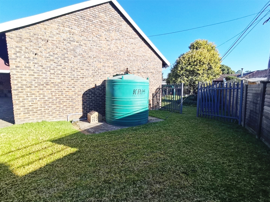 4 Bedroom Property for Sale in Vaalpark Free State